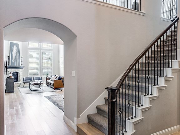 4th image of 13613 Marys Ridge Rd