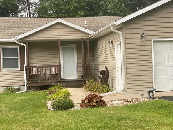 269 Berry Lane, Wisconsin Dells, WI 53965