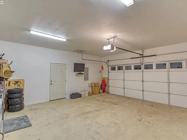 1154 Nautical Ln — Photo 27