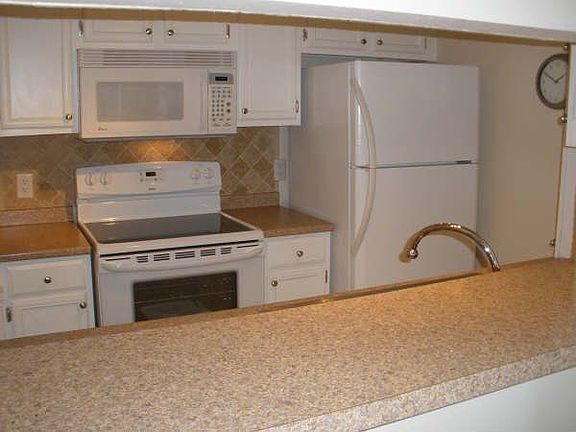 4th image of 8750 Park Ln APT 156