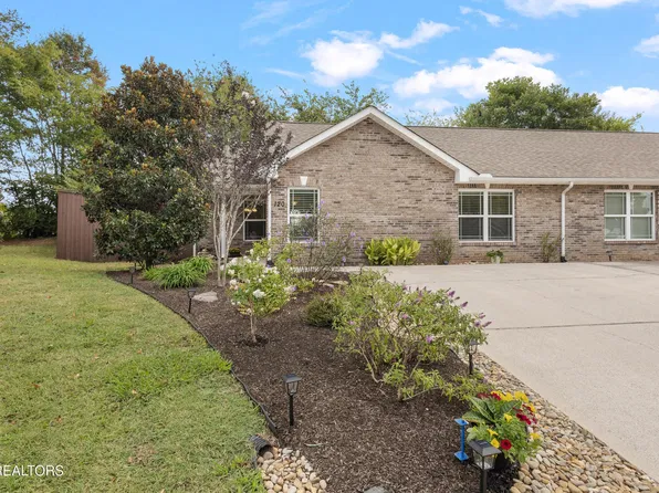 120 Dockery Dr, Maryville, TN 37804