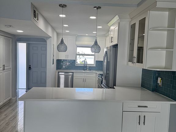 4th image of 1001 E Camino Real N #304