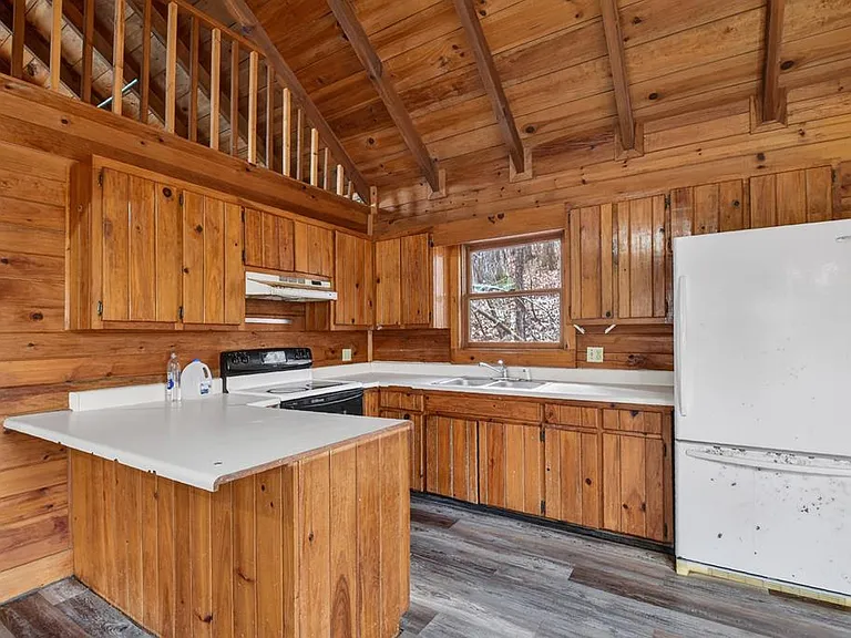 1266 Humphrey Mill Rd — Photo 5