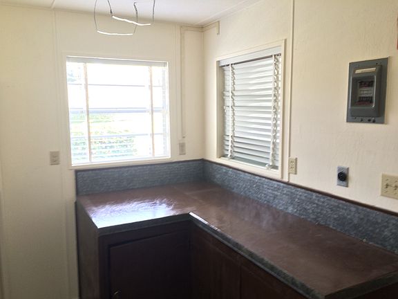 5th image of 4500 Richmond Ave