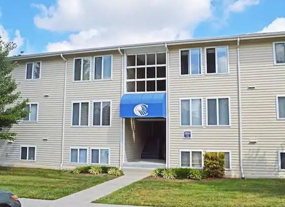 1st image of 1775 Liberty Ln APT 72