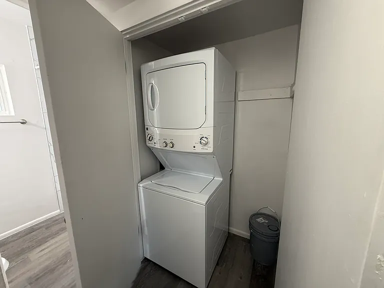 330 W Medlock Dr #107 — Photo 9