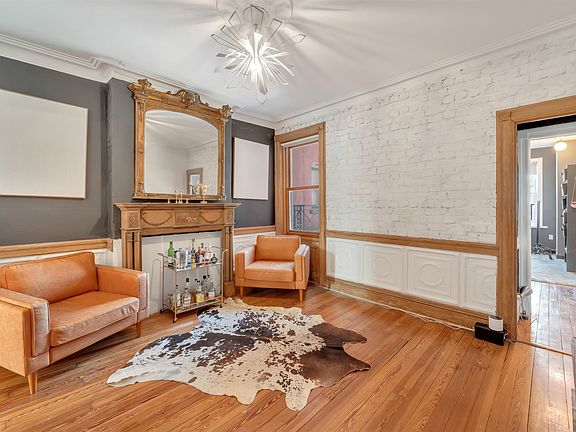4th image of 1302 Park Ave APT 4S