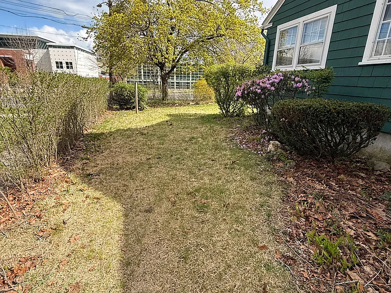 10 Glen Rd — Photo 27