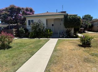 2917 Chester Ln, Bakersfield, CA 93304
