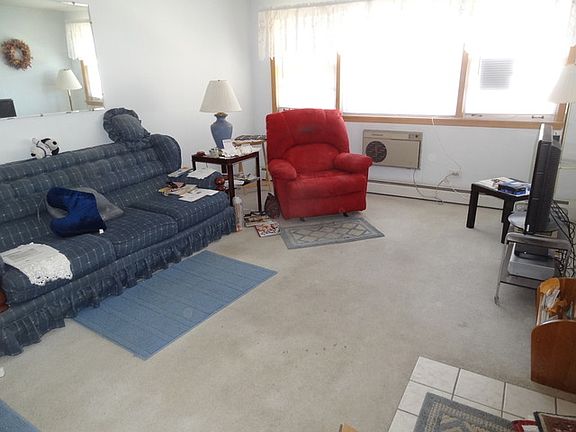 3rd image of 7001 W Medill Ave #1M