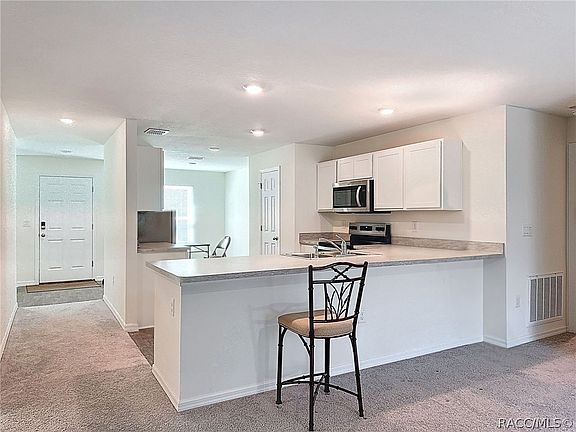 5th image of 1269 W Galgano St