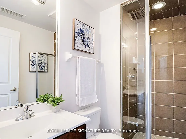 330 Burnhamthorpe Rd W #1602 — Photo 8