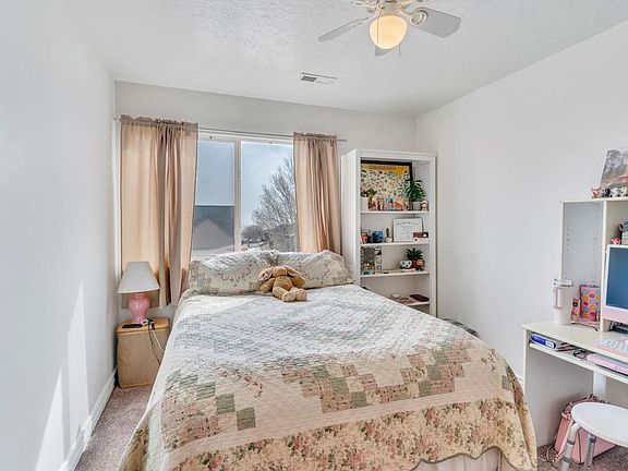 3rd image of 4061 S Bahama Way