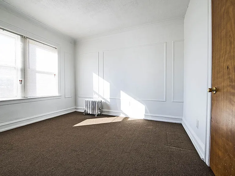 8056 S Drexel — Photo 3