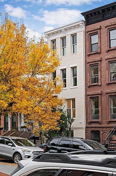 1st image of 197 Madison St #1