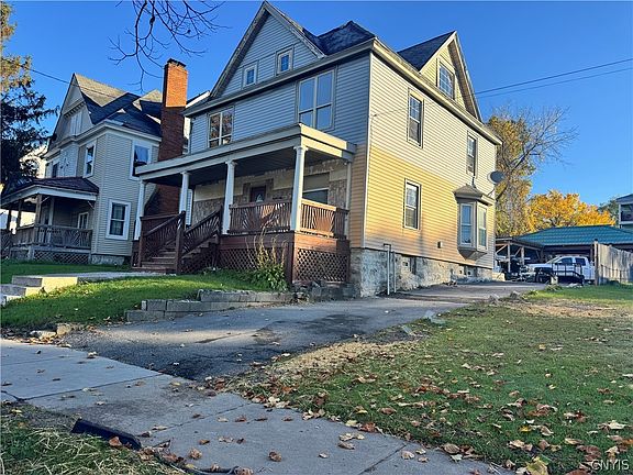 3rd image of 3023 S Salina St