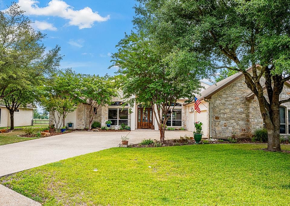 1st image of 2939 Dry Hollow Dr
