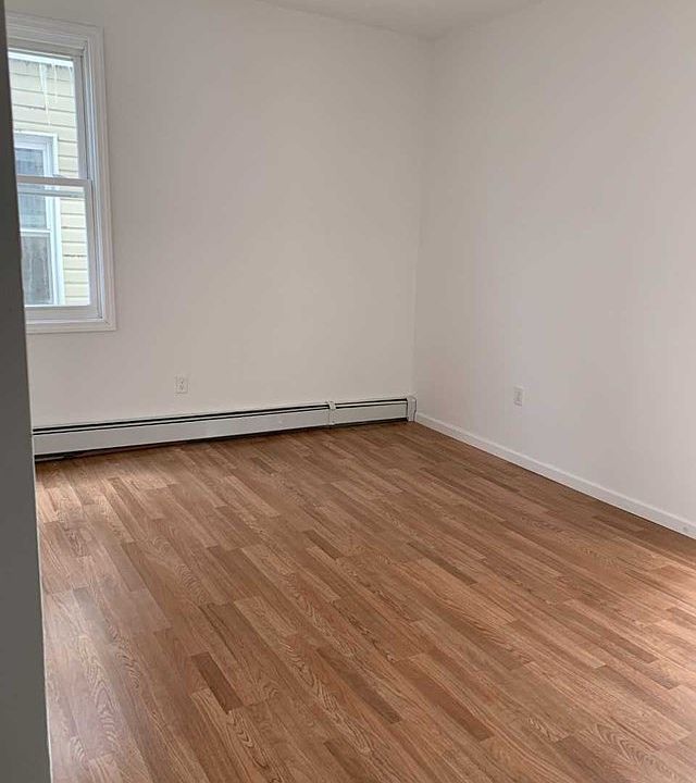 41 Chester Ave Newark, NJ, 07104 Apartments for Rent Zillow