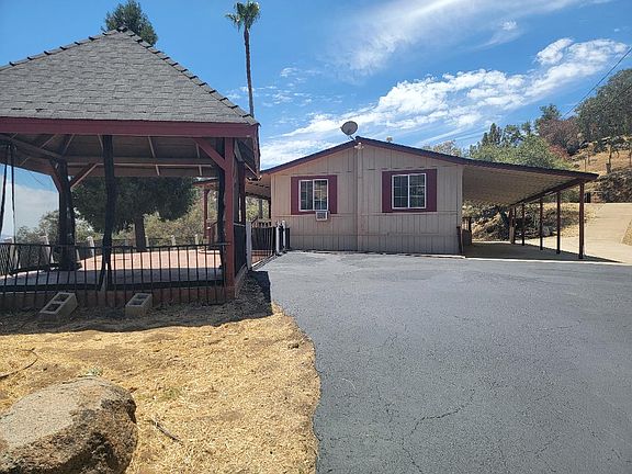 2nd image of 47160 Creekside Rd