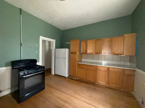 1127 N 26th St Unit 1127A, Milwaukee, WI 53233