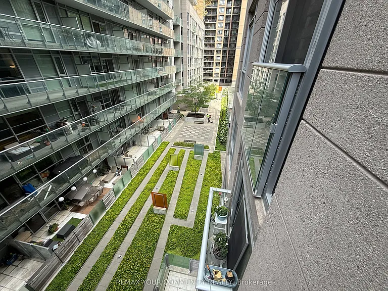 30 Nelson St #502 — Photo 17