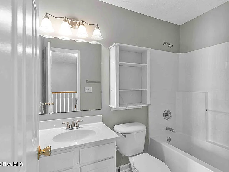302 Altavista Loop — Photo 21