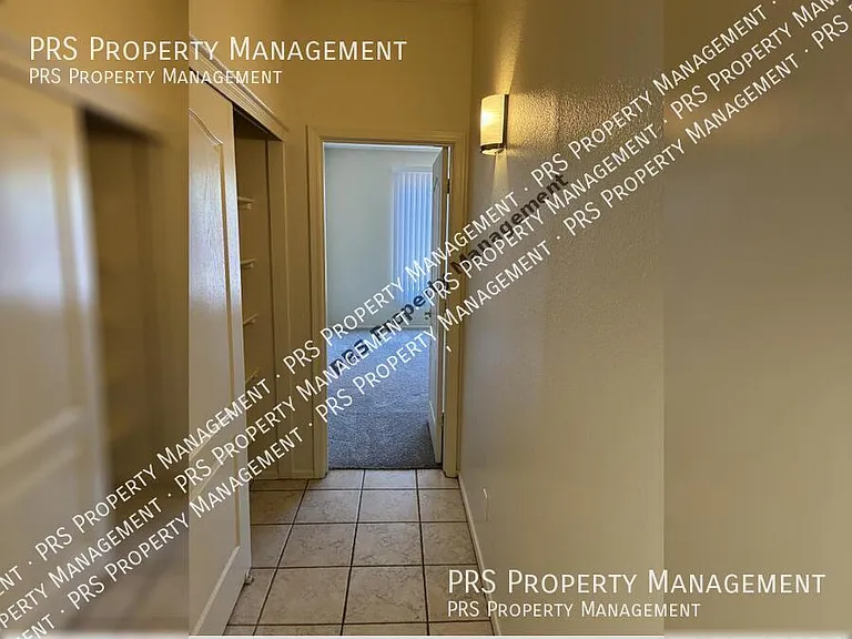 3317 E Park Ave — Photo 9