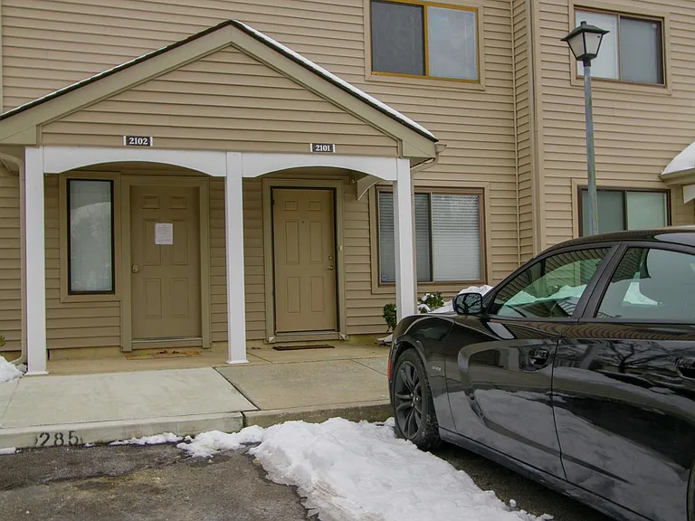2101 Sandra Rd — Photo 15