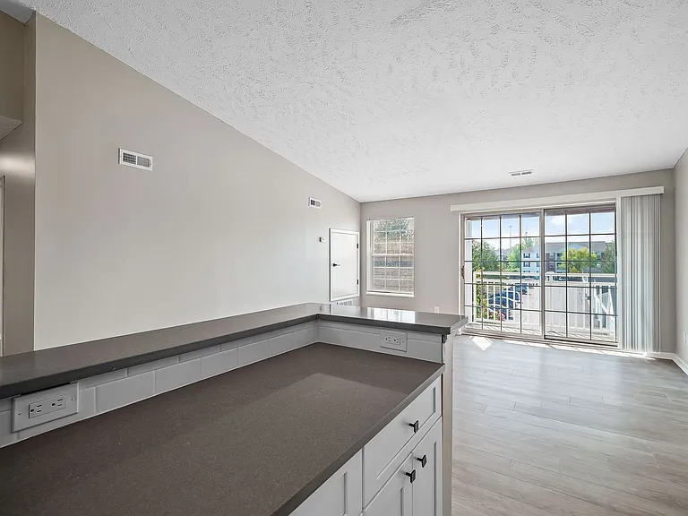Cherry Tree Village Apartments — Photo 179