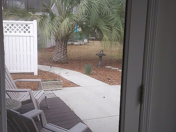 4th image of 12 Oakbark Ct