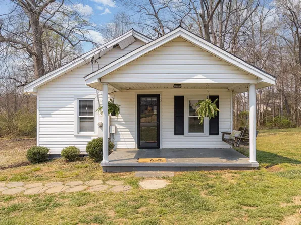 222 Crescent Cir, Duncan, SC 29334