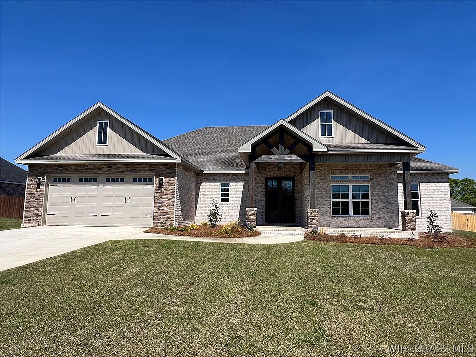 1st image of 104 Bellevue Way