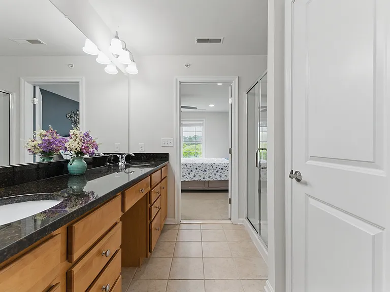 13 Wayside Dr — Photo 12