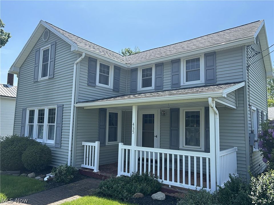 1st image of 435 Union St