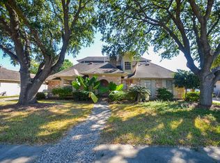 10711 Sandy Shoals Dr, Houston, TX 77071