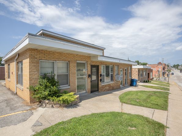 210 E Dunklin St #B2