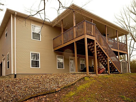 5th image of 9 Warwick Dr