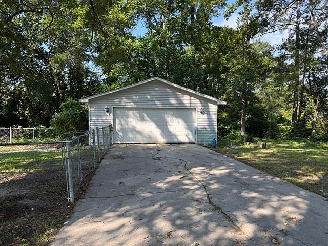 2nd image of 1800 Fourth Ave.