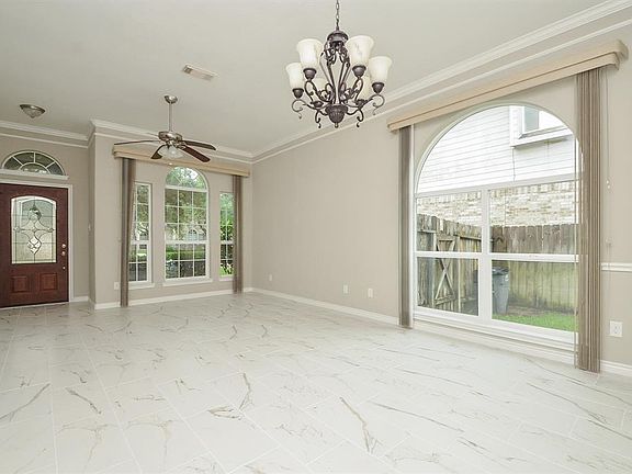 3rd image of 6306 Piedra Negras Ct