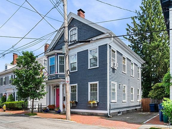 3rd image of 12 Northey St