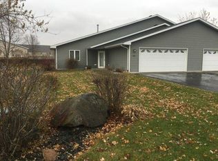 366 Meadowview Ct, Baldwin, WI 54002