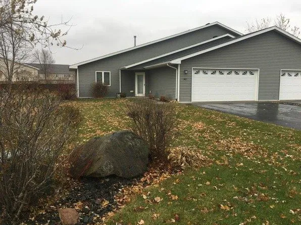 366 Meadowview Ct, Baldwin, WI 54002