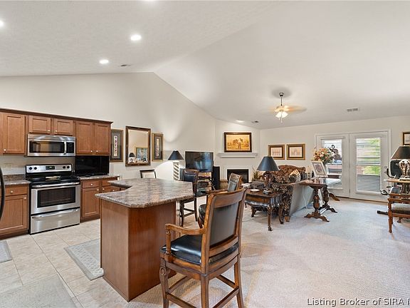 2nd image of 3507 Wexford Court