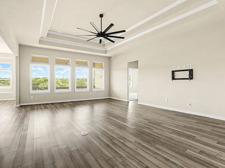 307 James Bonham Way — Photo 12