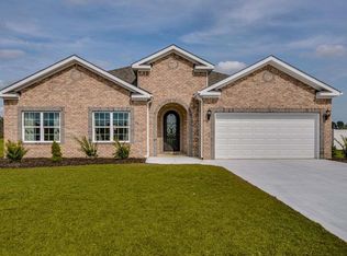 113 Vineyard Lake Cir, Conway, SC 29527