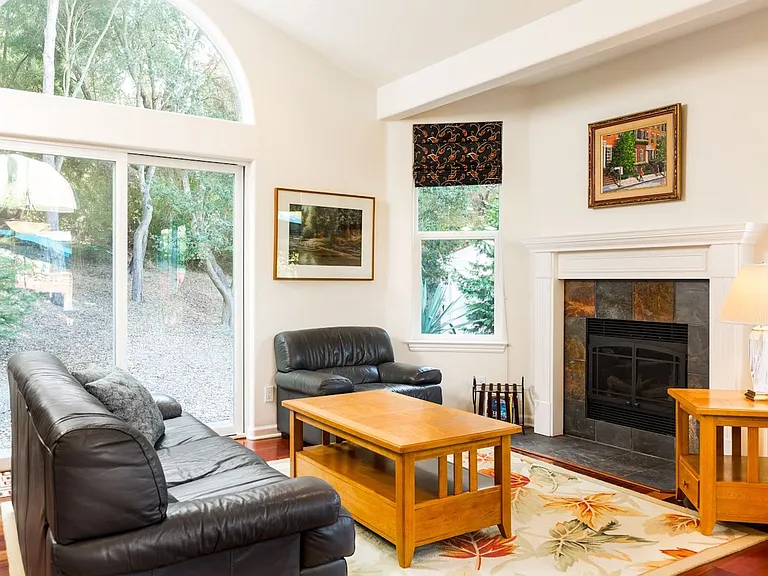 260 Jaunell Rd — Photo 4