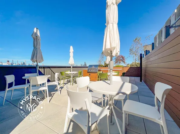 280 Meeker Avenue image 17 of 24