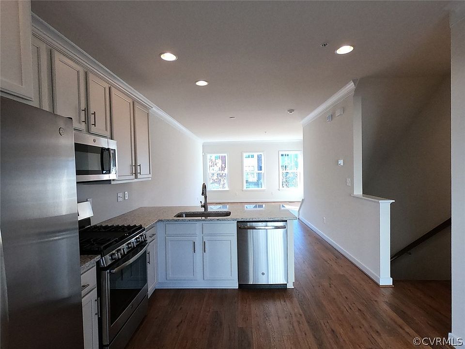 1st image of 5517 Coopers Walk Ln #S-4
