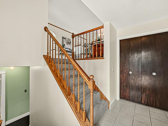 5th image of 4215 4th Pl NW
