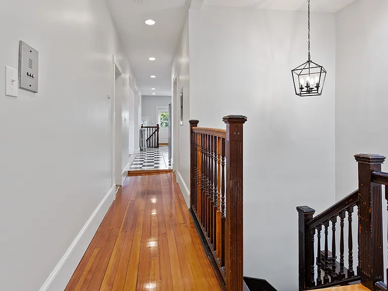 510 Talbot Ave #3 — Photo 3